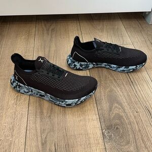 Flux Footwear Adapt Runner Running Minimalist Shoes Black Blue Camo Men’s 8